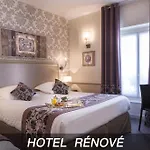 モンソー ワグラム ホテル 4*