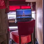 ホテル モンソー ワグラム パリ