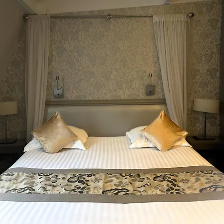 Monceau Wagram Paris