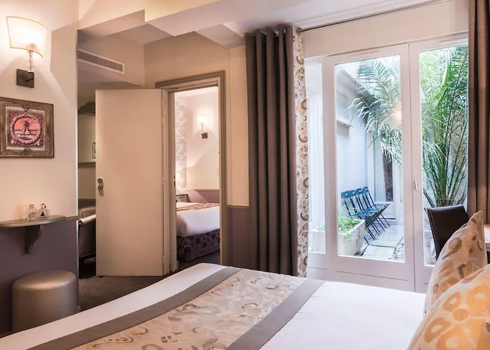 蒙斯伍瓦格兰酒店 4* 巴黎