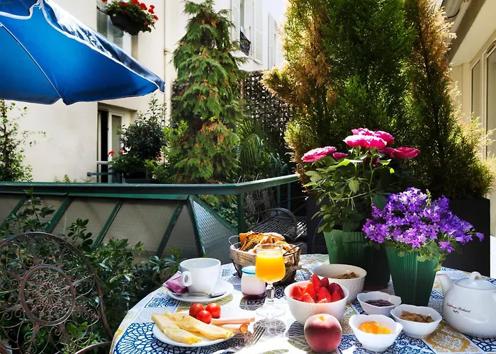 Monceau Wagram Отель