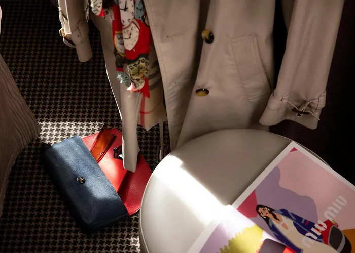 蒙斯伍瓦格兰酒店 4* 巴黎