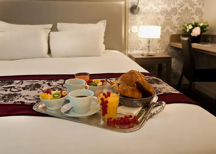 蒙斯伍瓦格兰酒店