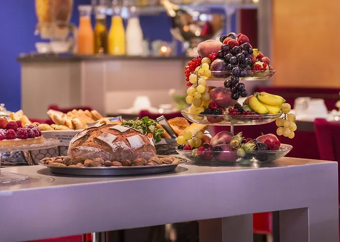 蒙斯伍瓦格兰酒店 酒店