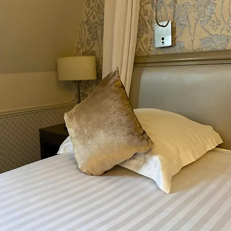 Hotel Monceau Wagram 4*